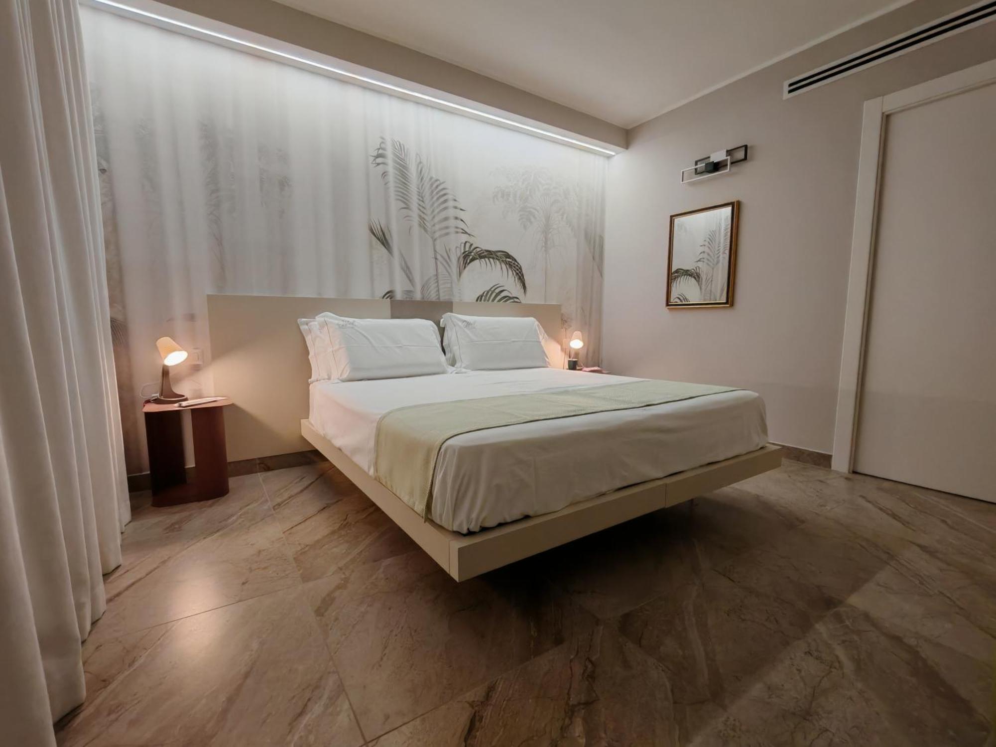 Effe4 Lovely Room Бари Экстерьер фото